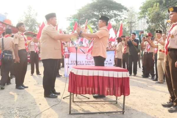 KWARCAB GERAKAN PRAMUKA REMBANG DISERAHKAN KE BLORA