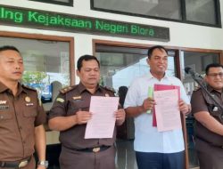 AKHIRNYA MANTAN KETUA DPRD BLORA DITETAPKAN JADI TERSANGKA
