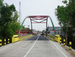 TELAN RP 4,7 MILIAR, BEGINI PENAMPAKAN JEMBATAN BADONG BLORA