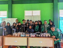 CETAK GENERASI BISNIS, MAHASISWA IAI AL-MUHAMMAD GELAR PELATIHAN PENGOLAHAN MAKANAN RINGAN