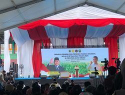 LAUTAN MANUSIA SAMBUT KEDATANGAN PRABOWO DI BLORA