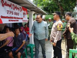 BUPATI ARIEF MARATON TINJAU PEMILU DI SEJUMLAH TPS DI BLORA
