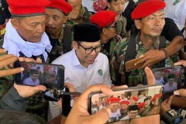 WOW! PEROLEHAN SUARA AMIN DPRD UNGGULI AMIN PRESIDEN