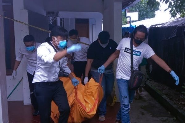 MAYAT LANSIA DITEMUKAN MEMBUSUK DIDEPAN RSUD BLORA