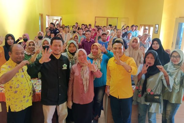 SISWANTO BAGI BONUS RATUSAN JUTA KE RELAWAN DAN SAKSI KEMENANGAN GOLKAR
