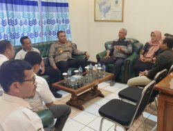 KAPOLRES BLORA KUNJUNGI KPU BLORA, BAHAS PENGAMANAN PILKADA 