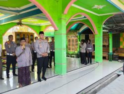 KAPOLRES SAPA WARGA PONPES AL ALIF LEWAT EDUKASI TERTIB LALU LINTAS DAN LAYANAN SIM