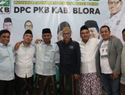 KONFLIK PKB BLORA SELESAI, MUSTOFA DUDUKI KURSI KETUA DPRD BLORA
