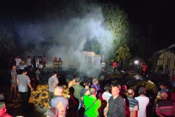 AKIBAT BEDIANG, RUMAH WARGA JERUK TERBAKAR