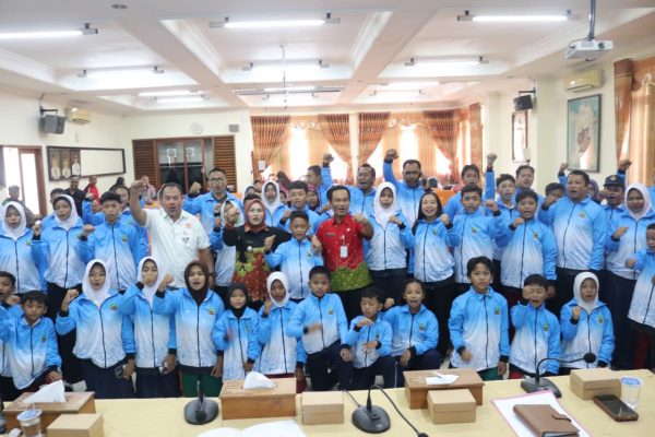 BLORA KIRIM 91 ATLET KE PODA JATENG, Plt. BUPATI SAMPAIKAN PESAN KHUSUS