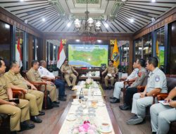 PROGRAM SENGKUYUNG PEMPROV JATENG BERHASIL TARIK Rp95 MILIAR PAJAK KENDARAAN DALAM SEBULAN