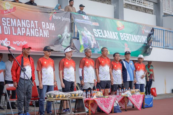 TURNAMEN BAVETI-BANK JATENG 2024 RESMI DIBUKA, SEKDA JATENG DORONG PROMOSI KESEHATAN LEWAT OLAHRAGA