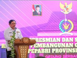 Pj GUBERNUR JATENG HARAP GEDUNG SERBAGUNA PEPABRI JADI SIMBOL PERSATUAN