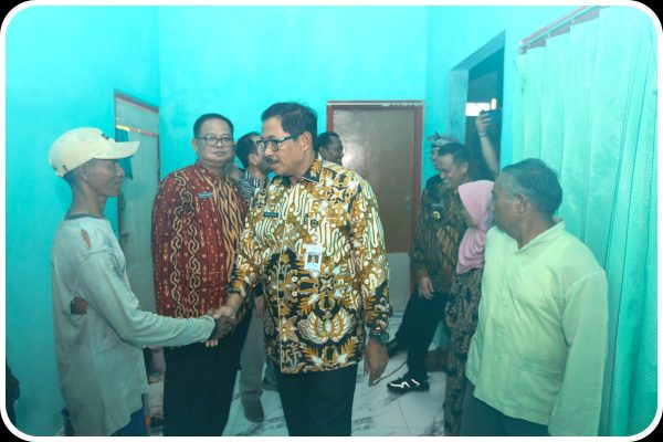 PROGRAM PERBAIKAN RTLH DI PEMALANG DISAMBUT ANTUSIAS WARGA