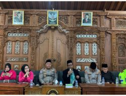 JALIN KEDEKATAN DENGAN SANTRI, KAPOLRES BLORA LAKSANAKAN SAFARI SUBUH RAMADHAN