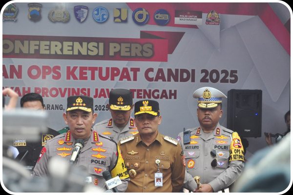 LONJAKAN ARUS MUDIK DI JATENG DIPERKIRAKAN SABTU PAGI, GUBERNUR IMBAU PEMUDIK BERHATI-HATI