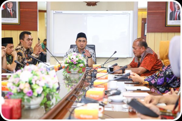 AKSELERASI PROGRAM MAKAN BERGIZI, TAJ YASIN NAHKODAI POKJA MBG JATENG