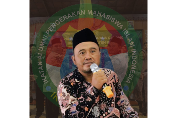 MENIMBANG ULANG PROSES PEMBENTUKAN KOPERASI DESA MERAH PUTIH