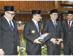 PEMPROV JATENG CATAT SEJARAH: RAIH WTP 14 TAHUN TANPA PUTUS