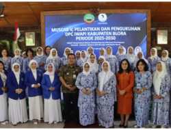 DPC IWAPI BLORA DIKUKUHKAN, BUPATI AJAK MAJUKAN UMKM DAN PEREMPUAN WIRAUSAHA