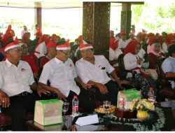 PENDOPO BUPATI BLORA JADI AJANG NOSTALGIA LAGU LAWAS 17 AGUSTUS
