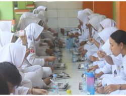 PROGRAM MBG HADIR DI SMK BHAKTI HUSADA BLORA, SISWA SENANG BISA HEMAT UANG SAKU